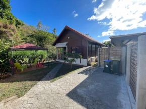 Le Gaspardo , 2 chambres climatisées , à 2 mins à pied de la plage , wifi , jardin clos, parking ,sans vis-à-vis